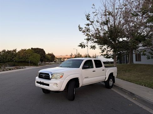 Used 2008 Toyota Tacoma PreRunner RWD image 27