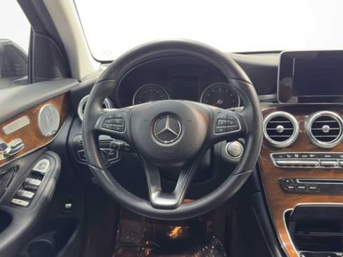 Used 2017 Mercedes-Benz GLC 300 4MATIC Coupe image 20