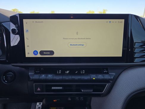 Used 2025 Toyota Camry SE w/ Multimedia Upgrade Package FWD image 17