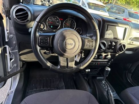 Used 2013 Jeep Wrangler Unlimited Sport AWD/4WD image 17