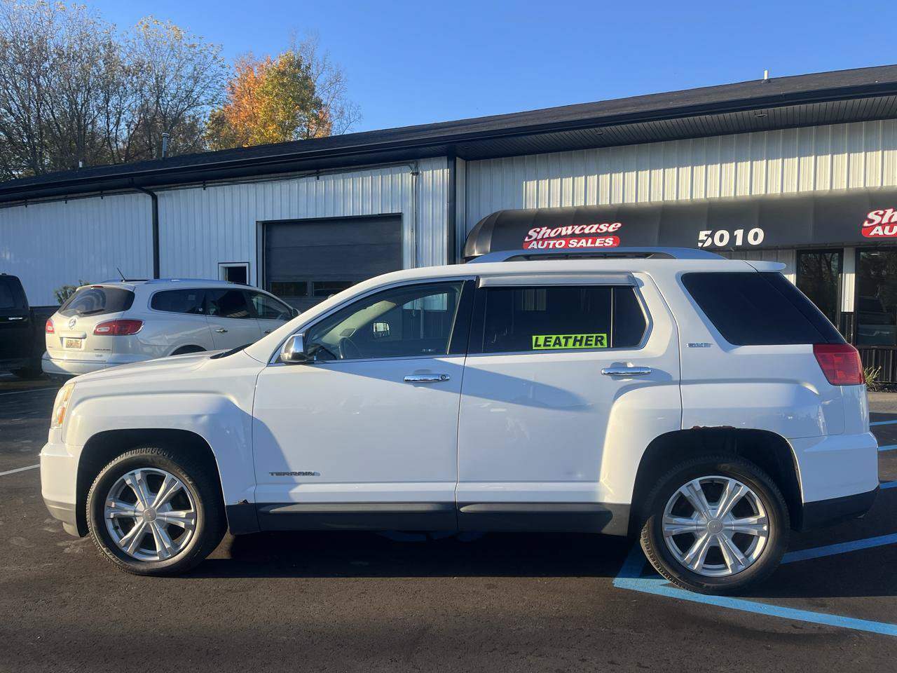 Used 2017 GMC Terrain SLT w/ Open Road Package AWD/4WD image 6