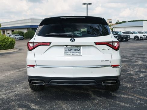 Certified 2024 Acura MDX SH-AWD w/ Technology Package image 9