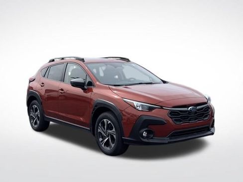 Used 2024 Subaru Crosstrek 2.0i Premium AWD/4WD image 4