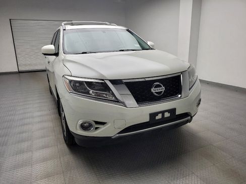 Used 2015 Nissan Pathfinder Platinum w/ Cargo Package AWD/4WD image 14