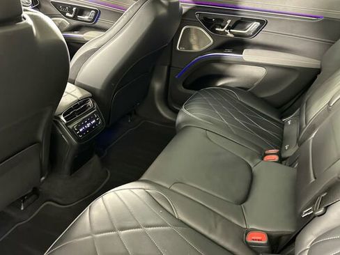 Certified 2023 Mercedes-Benz EQS 580 4MATIC SUV image 13