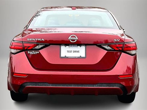Used 2021 Nissan Sentra SV image 7