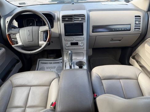 Used 2007 Lincoln MKX 2WD image 10
