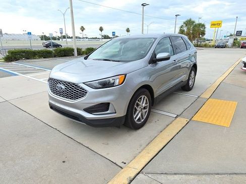 Used 2024 Ford Edge SEL AWD/4WD image 8