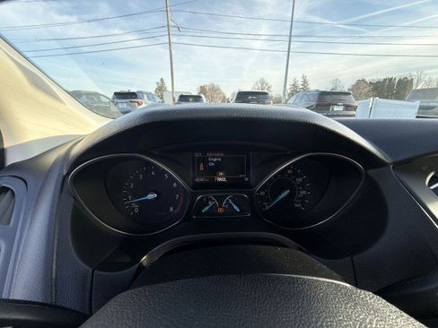 Used 2018 Ford Focus SE image 10