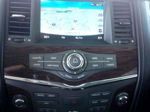 Used 2020 Nissan Armada SL w/ Premium Package AWD/4WD image 11