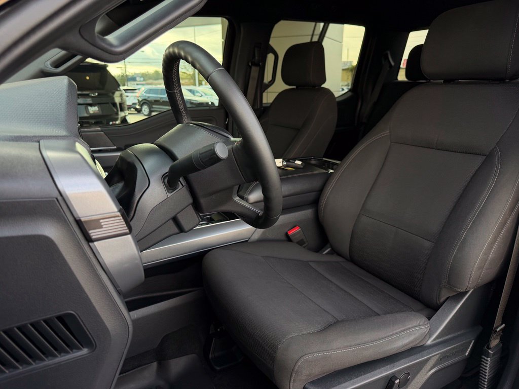 Used 2026 Ford F150 XLT AWD/4WD image 15