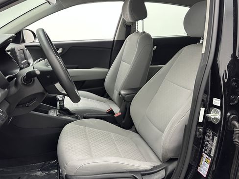Used 2018 Kia Rio S image 12