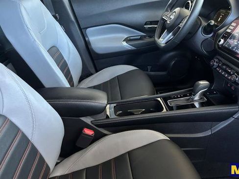 Used 2024 Nissan Kicks SR w/ SR Premium Package image 18