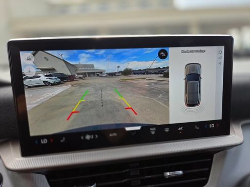 New 2027 Ford Explorer Active RWD image 25