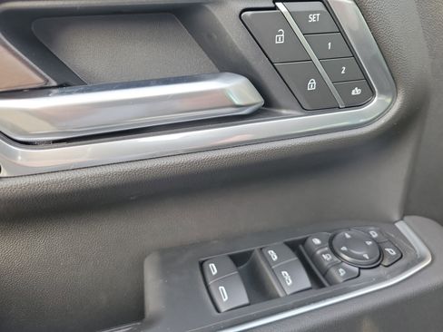 New 2026 GMC Sierra 2500 SLT AWD/4WD image 18
