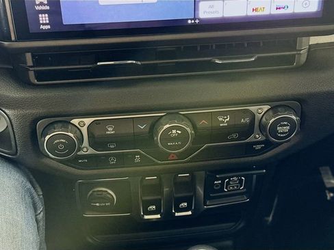 New 2026 Jeep Wrangler Sport AWD/4WD image 15