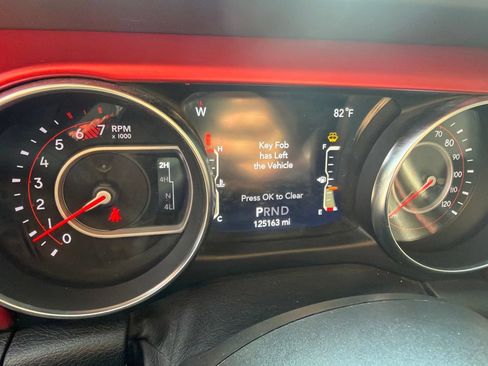 Used 2021 Jeep Wrangler Unlimited Rubicon AWD/4WD image 18