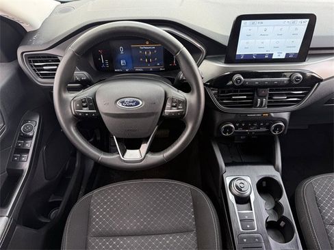Used 2023 Ford Escape Active image 11