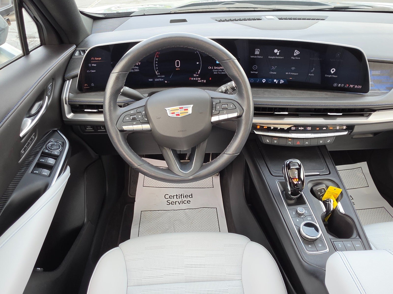 Used 2024 Cadillac XT4 Sport AWD/4WD image 28