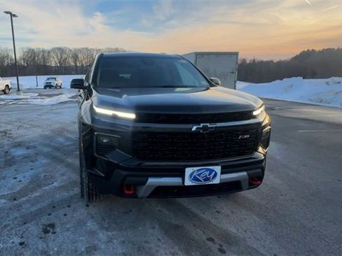 New 2026 Chevrolet Traverse Z71 w/ LPO, Floor Liner Package image 3