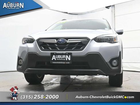 Used 2023 Subaru Crosstrek 2.0i Premium image 13