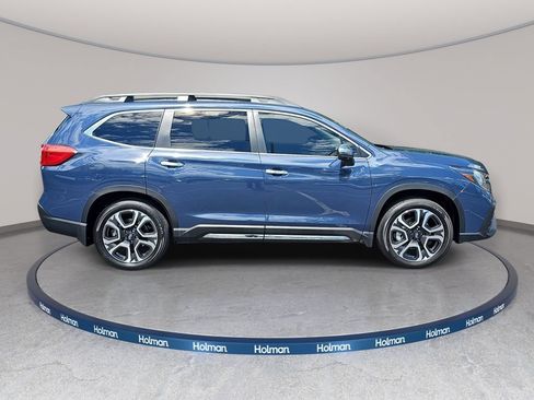 Used 2023 Subaru Ascent Touring AWD/4WD image 6