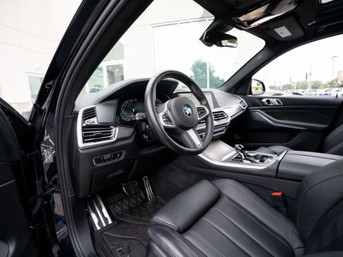 Used 2022 BMW X5 xDrive40i w/ M Sport Package AWD/4WD image 31
