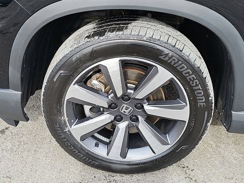 Used 2023 Honda Pilot Elite image 8