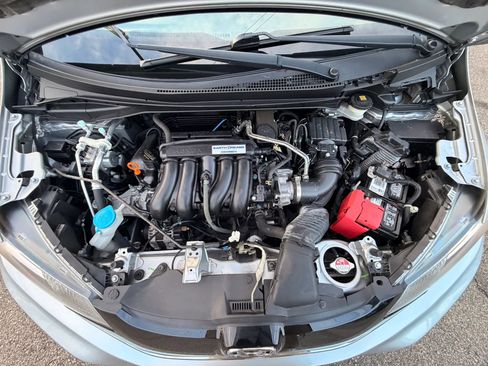 Used 2017 Honda Fit LX image 39