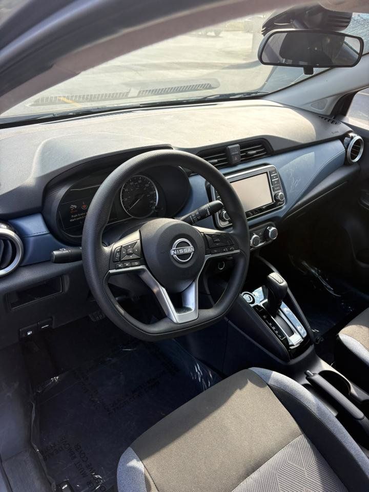 Used 2024 Nissan Versa SV w/ Trunk Package FWD image 10
