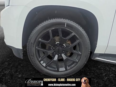 Used 2018 GMC Yukon XL SLT w/ Open Road Package AWD/4WD image 26