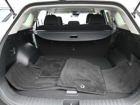 Used 2024 Kia Sportage LX image 28