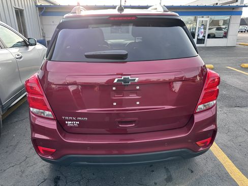 Used 2022 Chevrolet Trax LT w/ Driver Confidence Package image 5