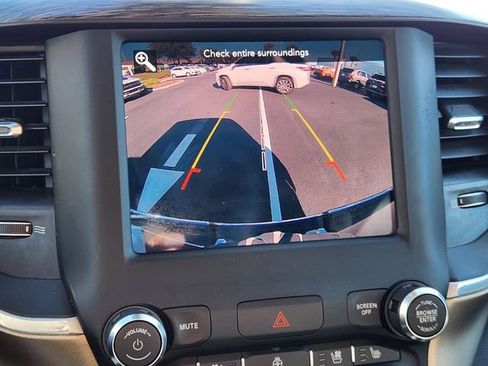 Used 2019 RAM 1500 Laramie image 20