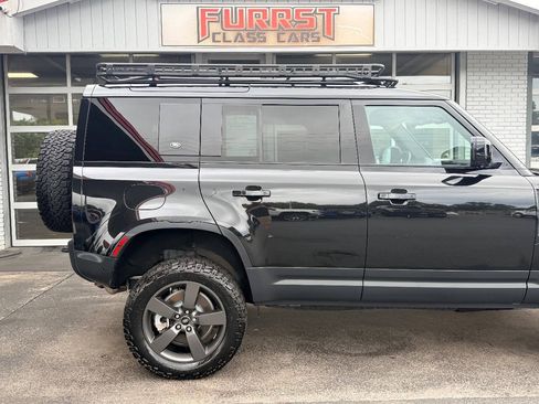 Used 2020 Land Rover Defender 110 HSE AWD/4WD image 10