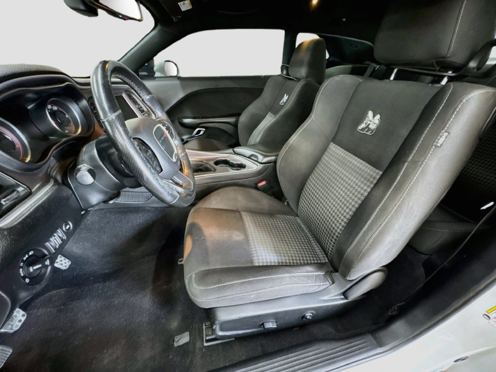 Used 2019 Dodge Challenger R/T Scat Pack RWD image 25