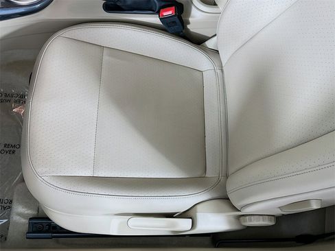 Used 2017 Volkswagen Beetle 1.8T SEL image 23