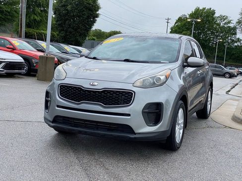 Used 2019 Kia Sportage LX FWD image 3