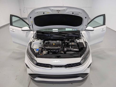 Certified 2023 Kia Forte LXS FWD image 13