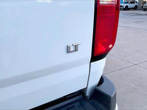 Used 2018 Chevrolet Colorado LT w/ Luxury Package, Chrome image 10