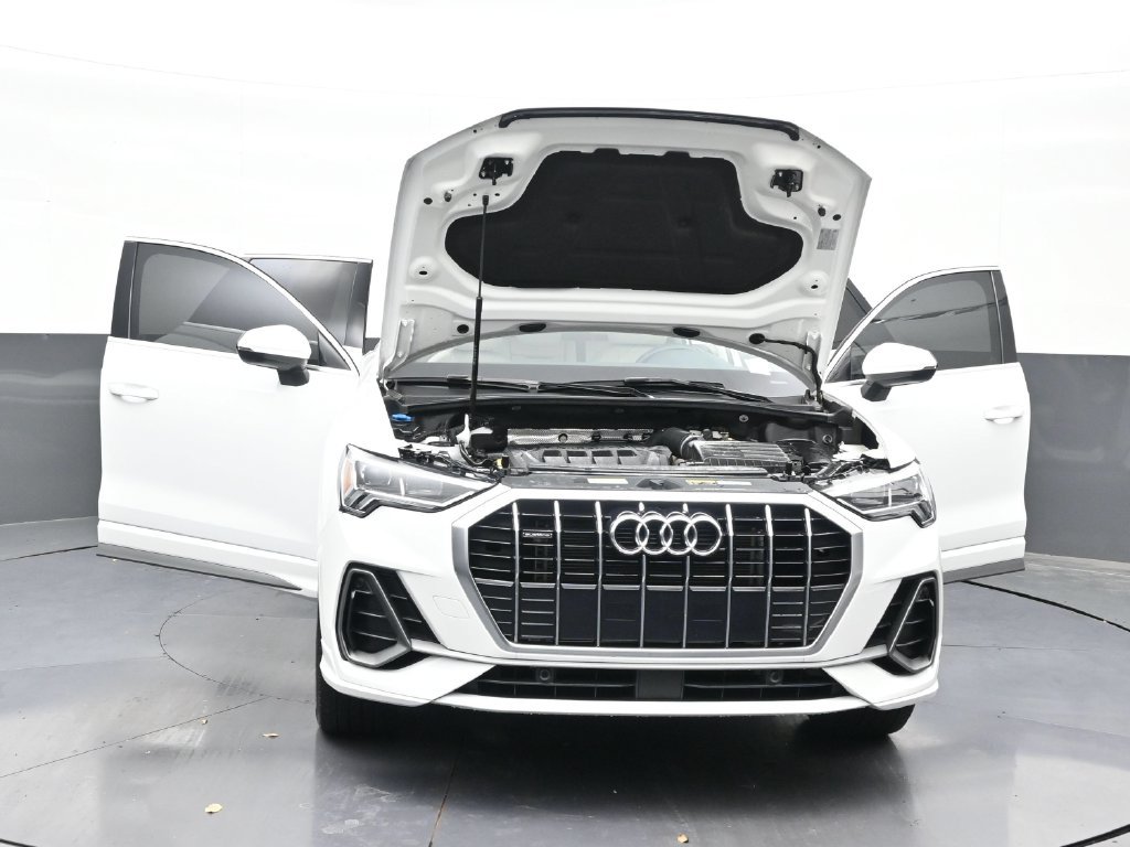 Used 2023 Audi Q3 2.0T Premium AWD/4WD image 36