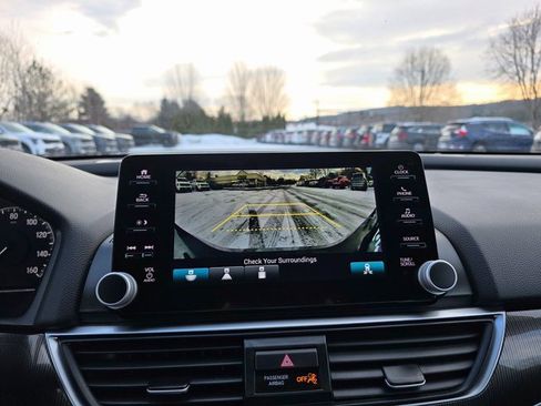 Used 2022 Honda Accord Sport image 28