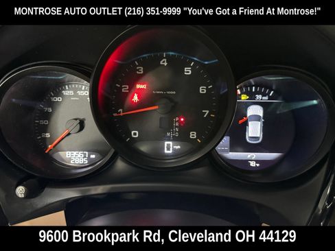 Used 2020 Porsche Macan AWD/4WD image 23