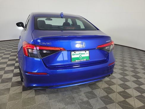 Used 2022 Honda Civic Sport image 6