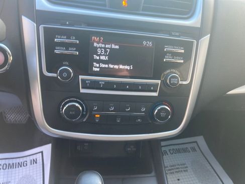 Used 2017 Nissan Altima 2.5 SR image 22