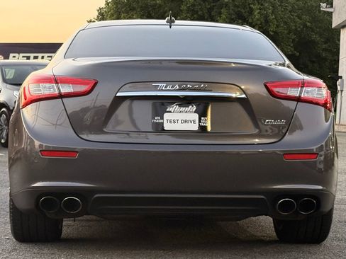 Used 2015 Maserati Ghibli RWD image 4