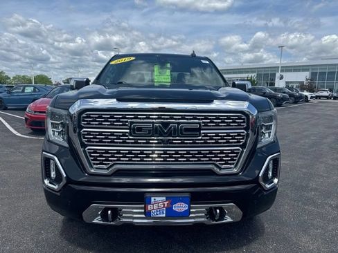 Used 2019 GMC Sierra 1500 Denali w/ Denali Ultimate Package AWD/4WD image 2