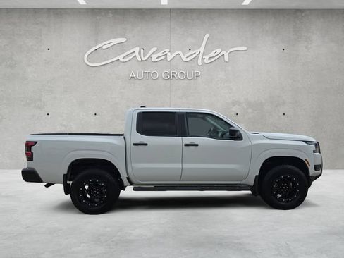 Used 2025 Nissan Frontier S w/ S Utility Package AWD/4WD image 17