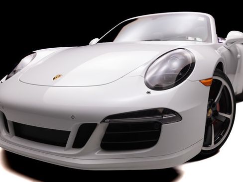 Used 2015 Porsche 911 Carrera S RWD image 21