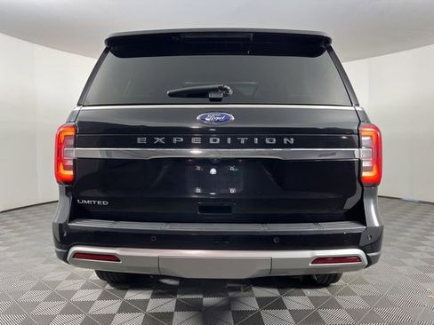 Used 2023 Ford Expedition Limited image 8